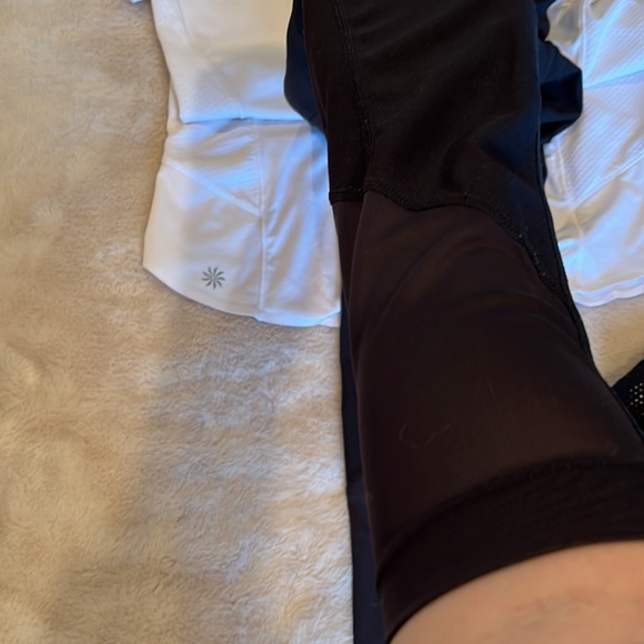 Bundle of (3) Size Small Workout clothes Athleta, Champion, and Spalding - Picture 8 of 12